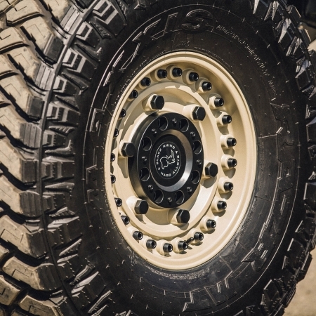 Cerchio Black Rhino Hard Alloys Armory Desert 20x12